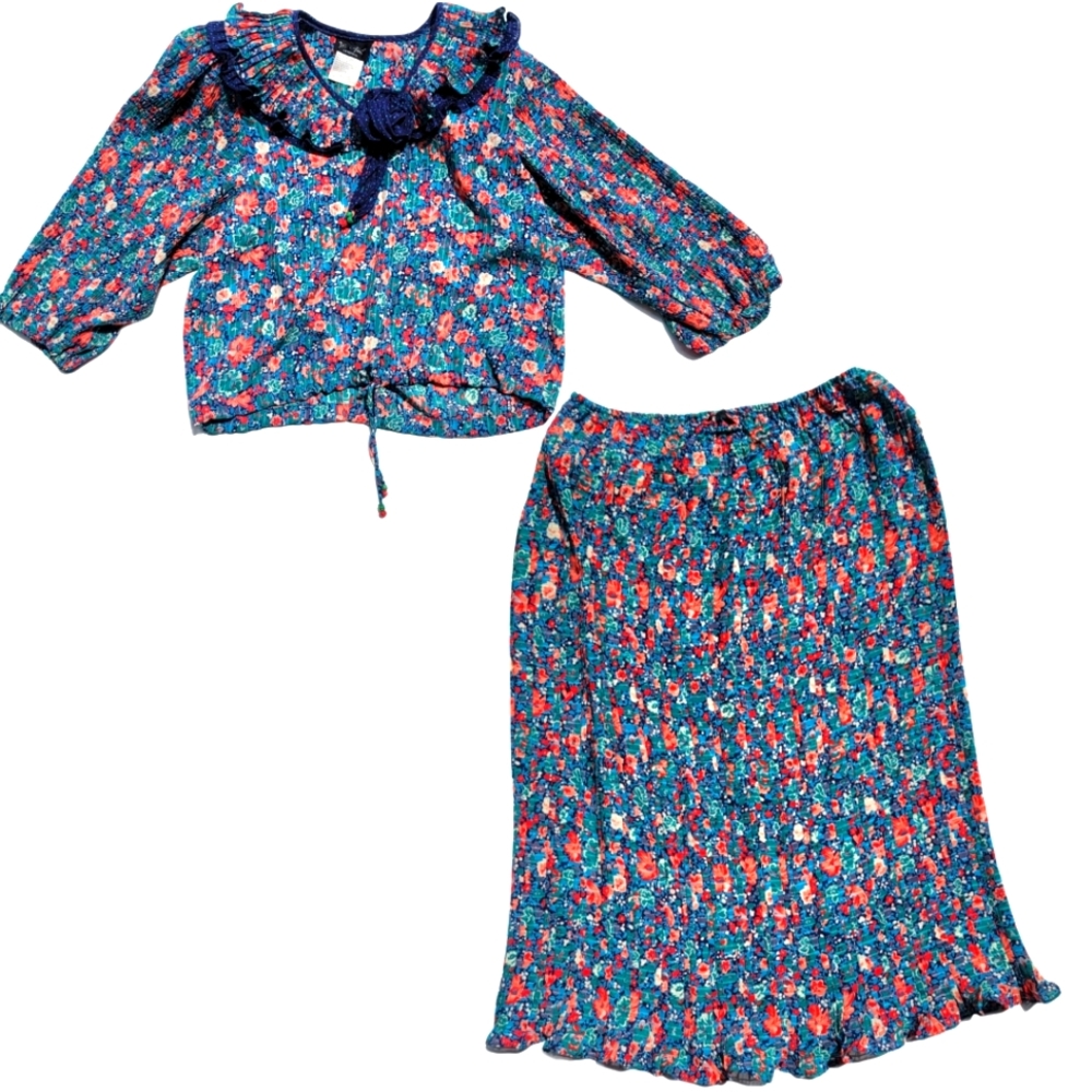 ❌️SOLD❌ 1980s Vintage Blues Floral Diane Freis Bright Print Top and Skirt set